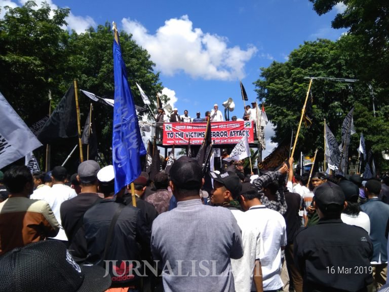 Kecam “Tragedi” di Selandia Baru, Ribuan Warga Solo Gelar Aksi Solidaritas