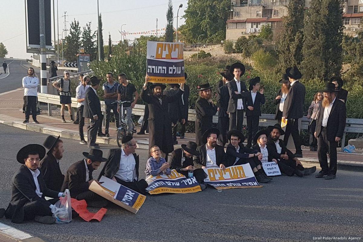 Demo Tolak Wajib Militer, 23 Yahudi Relijius Ditangkap Polisi Israel