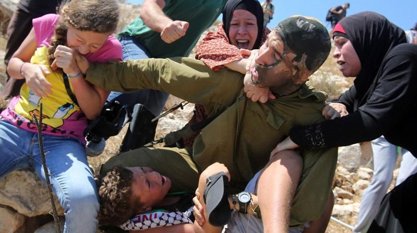 Tentara Israel Menangkap Adik Ahed al-Tamimi di Tepi Barat