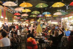 Bisnis Kuliner: Gagasan Absurd ala Kapitalis