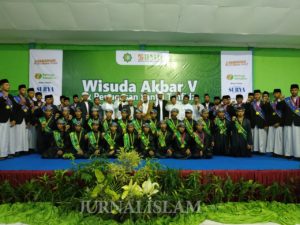 Wisuda Akbar Santri Penghafal Qur’an Darul Hijrah Kembali Dihelat