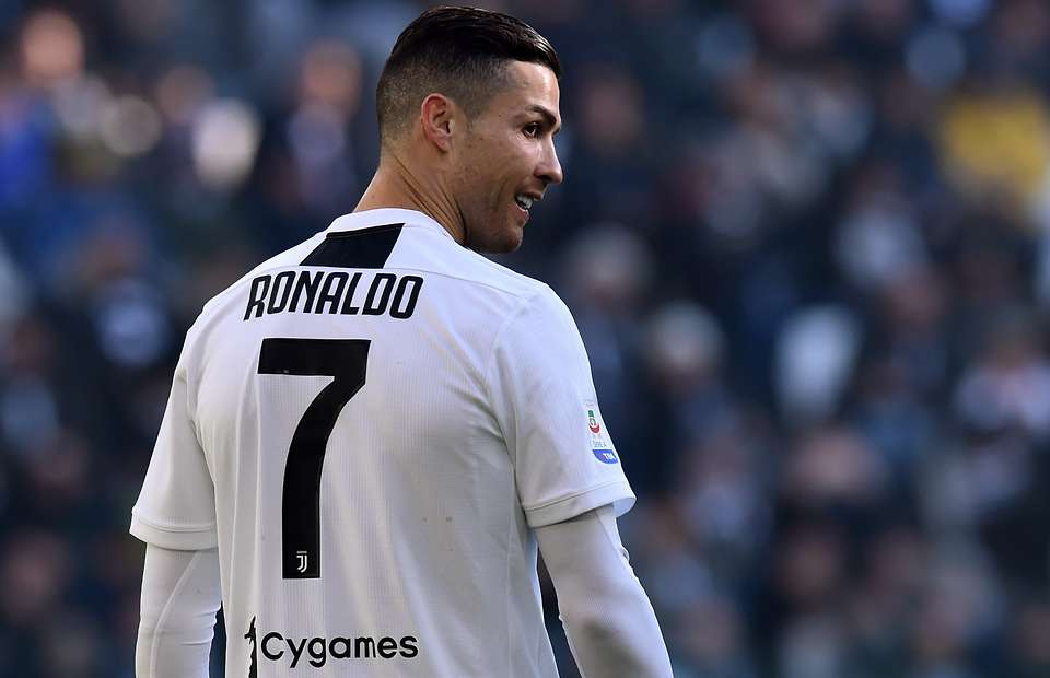 Ronaldo Sumbang 1,5 Juta Dolar Untuk Ramadhan Rakyat Palestina