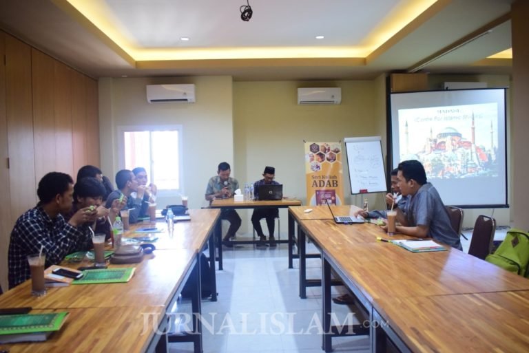 Diluncurkan di Makassar, Madani Institute Siap Menjadi Pusat Studi Islam dan Peradaban