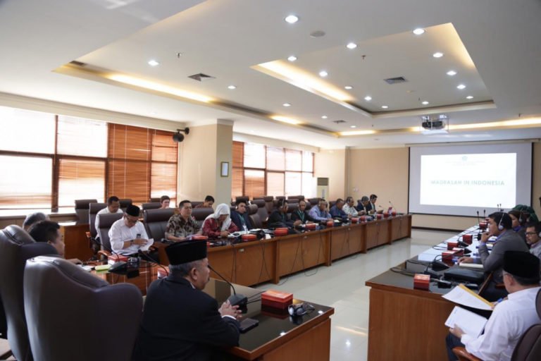 Filipina Studi Banding Pendidikan Madrasah ke Indonesia