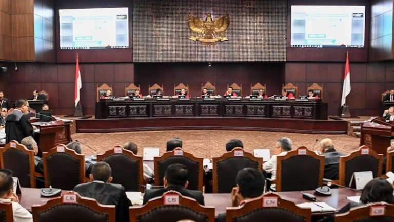 Tim Hukum Prabowo Sebut Saksi Mereka Merasa Terancam