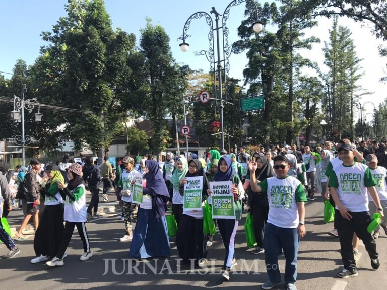 Sinergi Foundation Gelar Green Fun Walk Kampanyekan Kurban Ramah Lingkungan