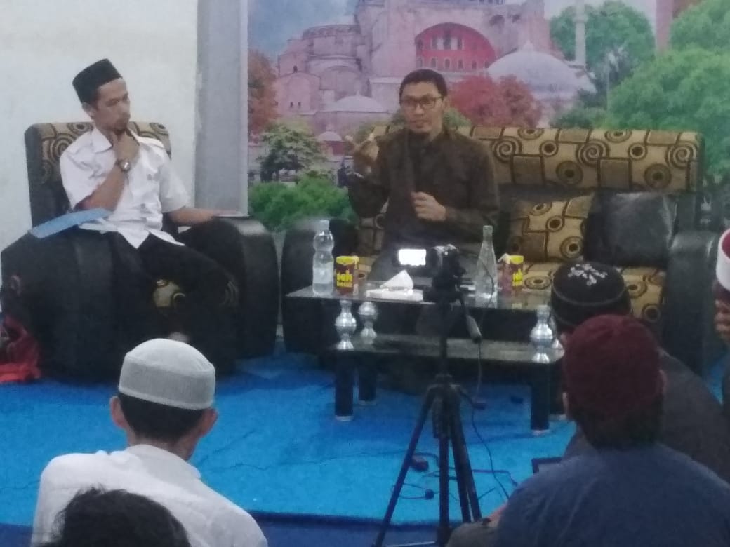Bahas Potensi Zakat, Madani Islamic Forum Hadirkan Dosen University Malaysia Terengganu