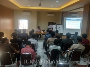 Kajian Madani Islamic Forum Makassar Ungkap Hubungan Filsafat dengan Islam