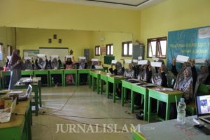 Tingkatkan Kompetensi, SDIT Taqiyya Rosyida Gelar Pelatihan Guru