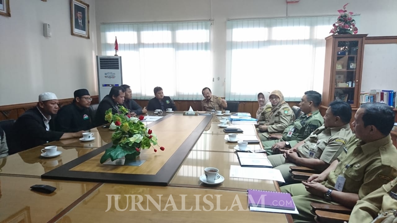 DSKS Minta Pemkot Solo Batasi hingga Larang Peredaran Daging Anjing