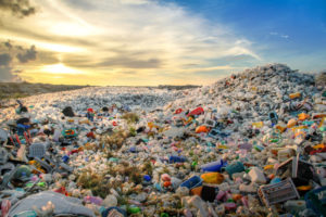 Balada Impor Sampah dan Solusi Islam