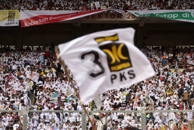 PKS dan Nasdem Akan Bertemu