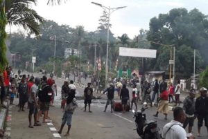 Papua Membara; Kedaulatan Meregang!