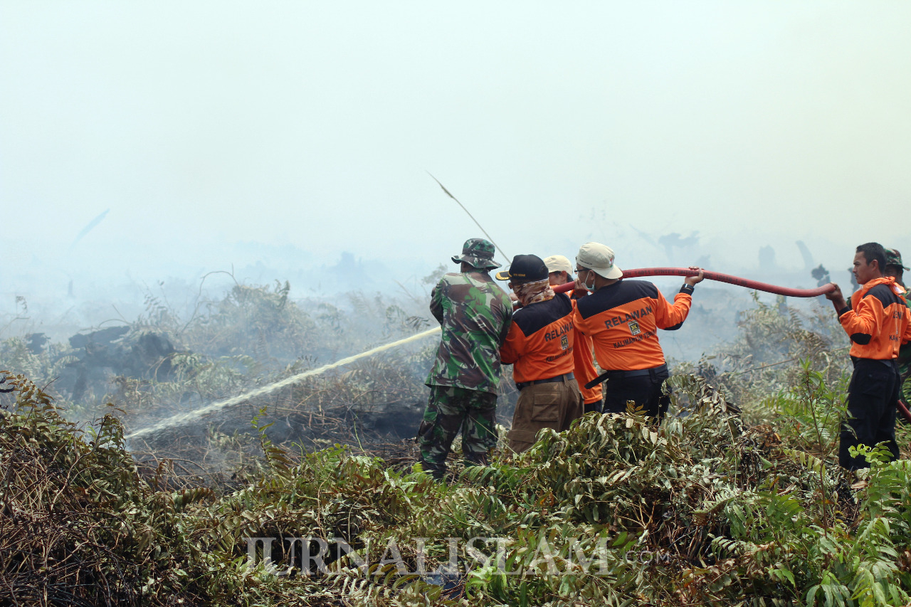 PKS Serukan Mobilisasi Bantuan dan Shalat Istisqa Nasional