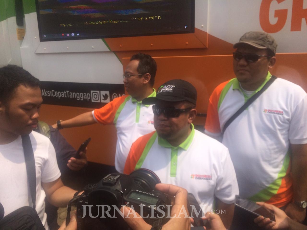 ACT Distribusikan 10 Ton Beras  untuk 2000 KK