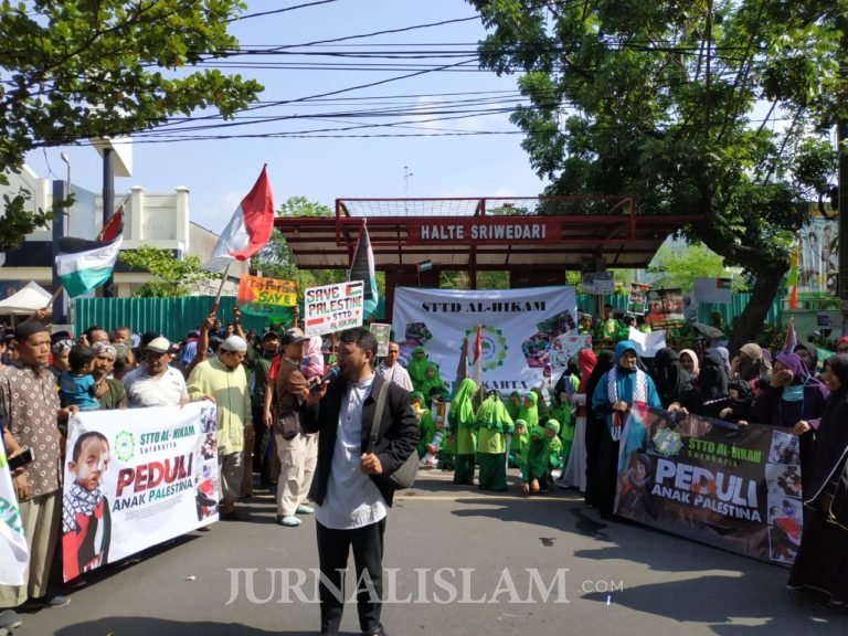 STTD Al Hikam Surakarta Gelar Aksi Solidaritas Untuk Anak Palestina di CFD
