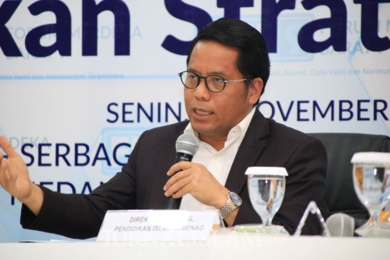 Kemenag Pastikan Revisi Buku Pendidikan Agama Islam