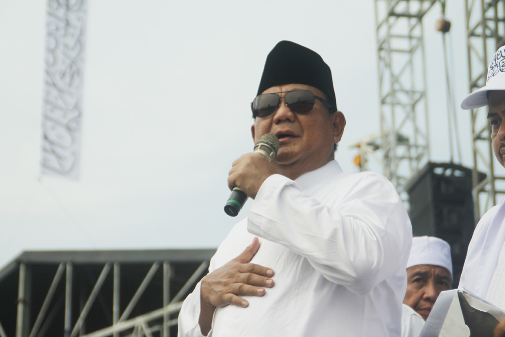 Prabowo Tuding Ada Kekuatan Asing di Balik Penolakan UU Ciptaker