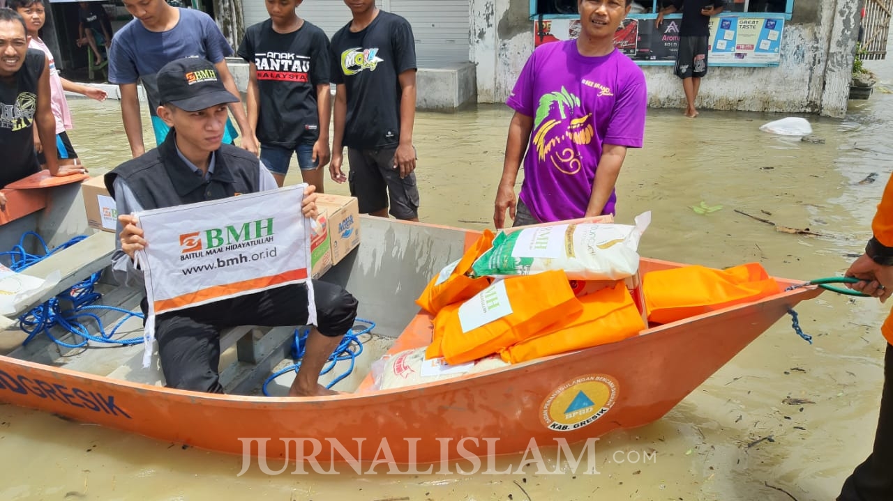 Gresik Kembali Dilanda Banjir, BMH Kirim Bantuan Logistik