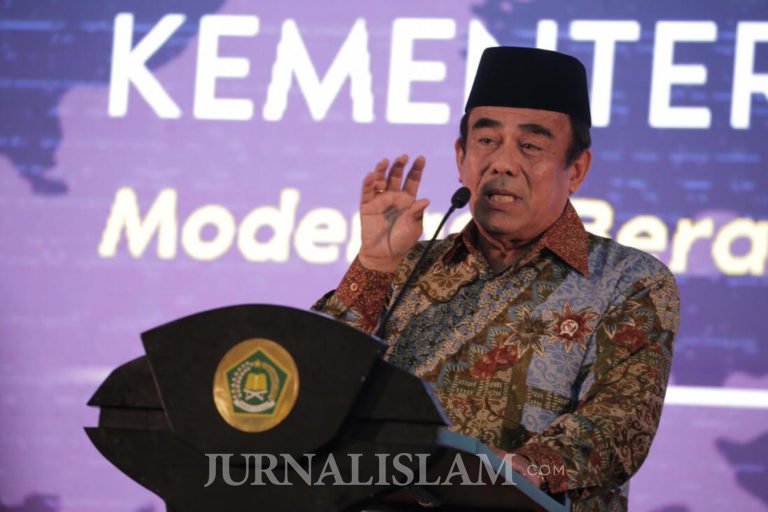 Menag Imbau Umat Beragama Bersihkan Rumah Ibadah