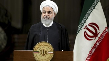 Presiden Rouhani Perkirakan 35 Juta Warga Iran Terjangkit Covid-19