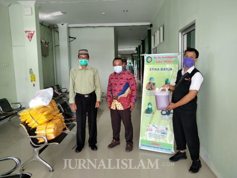 Siswi TK Islamic Center Purwodadi Sumbangkan Tabungan Uang Koin untuk APD