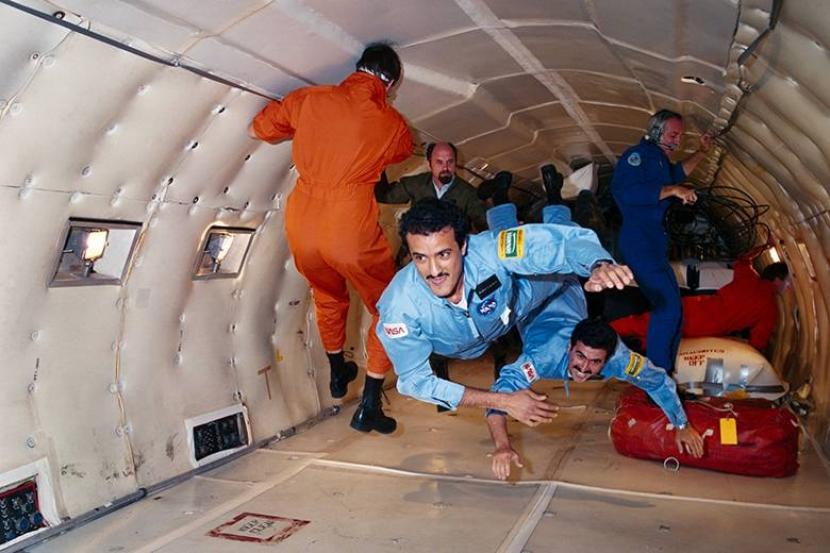 Ketika Astronot Menjalani Bulan Ramadhan di Luar Angkasa