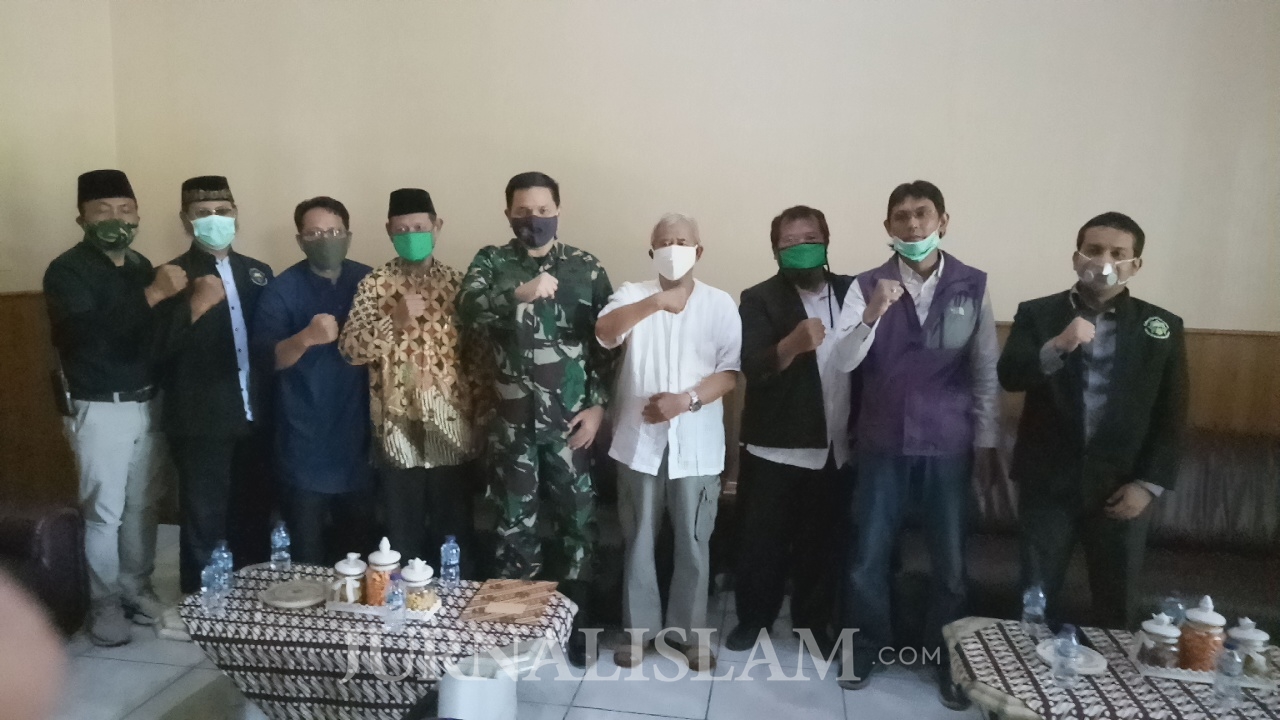 Lawan Komunisme, DSKS Pererat Silaturahim dengan TNI