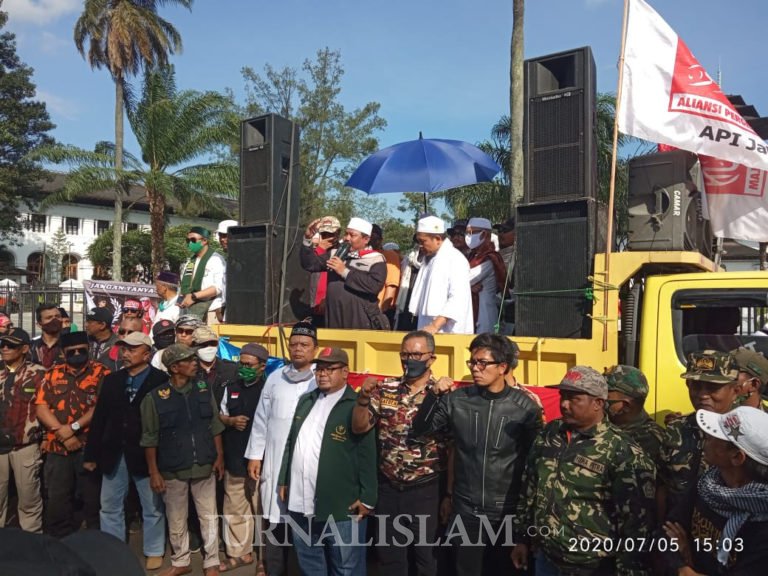 Ulama dan Tokoh Jabar: Adili Inisiator RUU HIP!