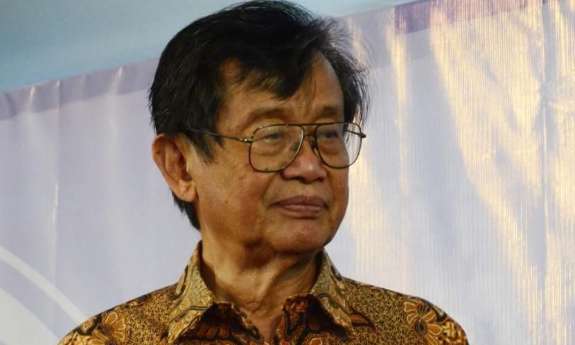 Innalillahi, Sastrawan Ajip Rosidi Meninggal Dunia