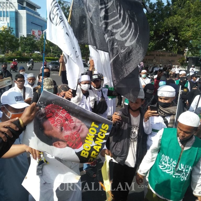 Giliran Warga Semarang Gelar Aksi Bela Nabi, Kecam Presiden Prancis
