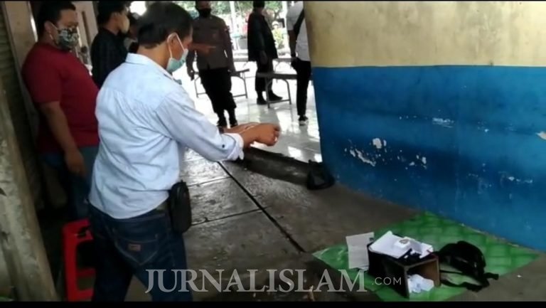 Dapat Laporan Masyarakat, Ormas Islam Karanganyar Gerebek Lokasi Perjudian