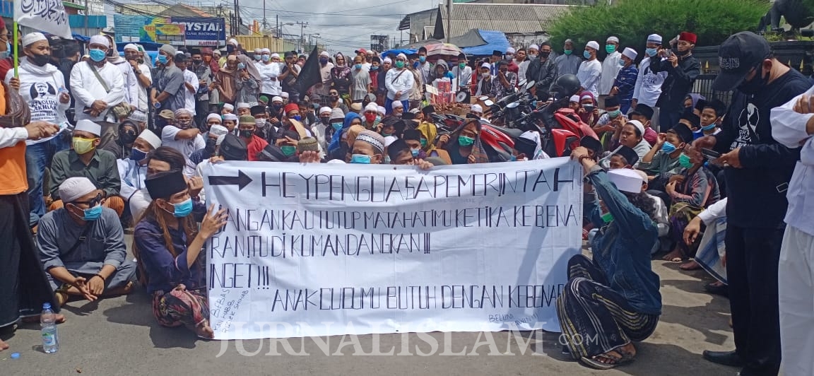 Tuntut Penegakkan Keadilan, Forum Umat Islam Datangi Polsek Citeureup