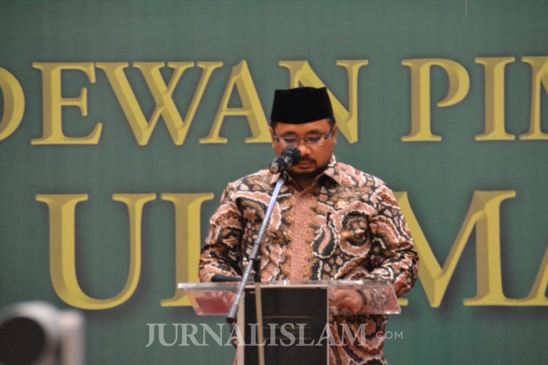 Menag Bantah Akan Lindungi Syiah dan Ahmadiyah