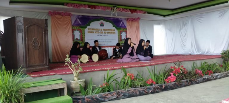 Dompet Dhuafa Bali Salurkan Ratusan Qur’an ke Pelosok Bali