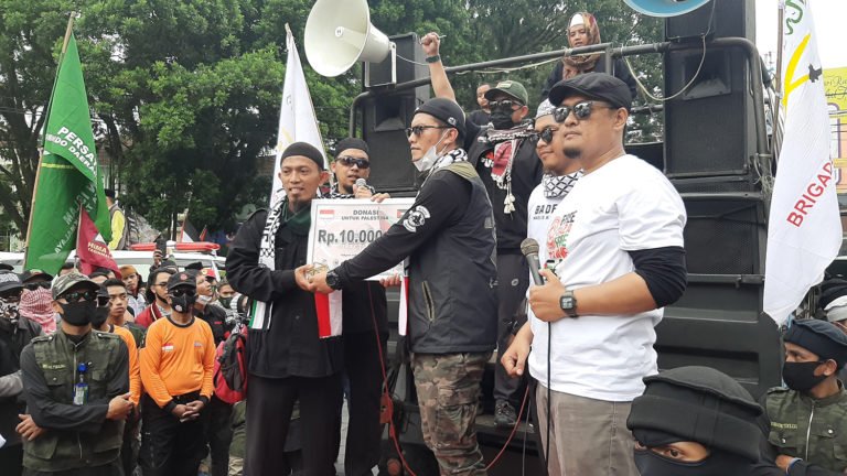 Warga Tasik Kumpulkan Rp 170 Juta untuk Palestina, Bikers Subuhan Sumbang Berlian