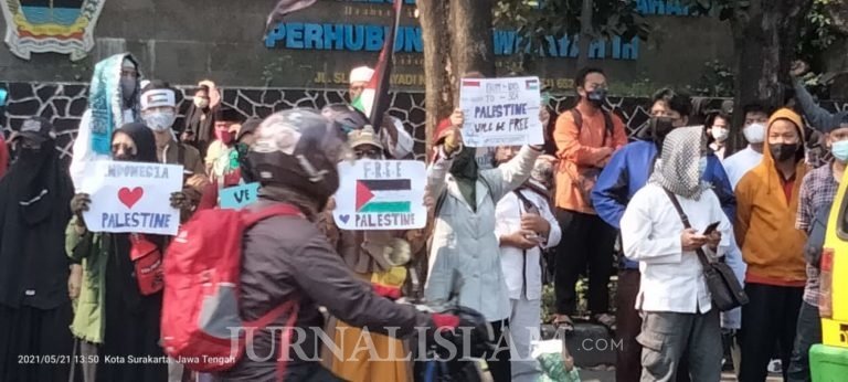Himpunan Masyarakat Solo Gelar Aksi Solidaritas Peduli Palestina