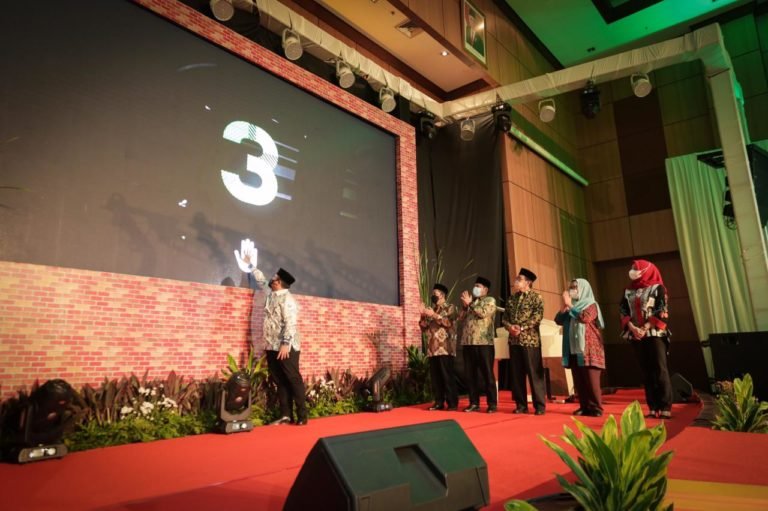 Peta Jalan Kemandirian Pesantren Diluncurkan
