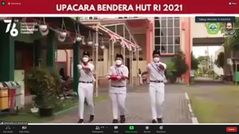 Upacara Virtual SMAIT Nur Hidayah, Ajak Peserta Didik untuk Mengisi Kemerdekaan