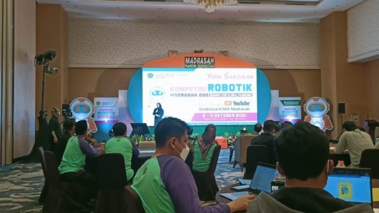 Antusiasme Kompetensi Robotik Madrasah