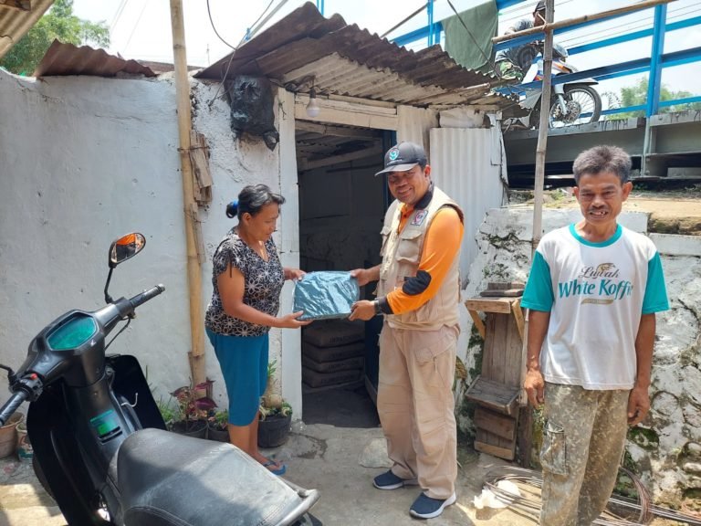 Bantu Korban Banjir Batu-Malang, ECR Gelar Baksos dan Buka Posko Kemanusiaan