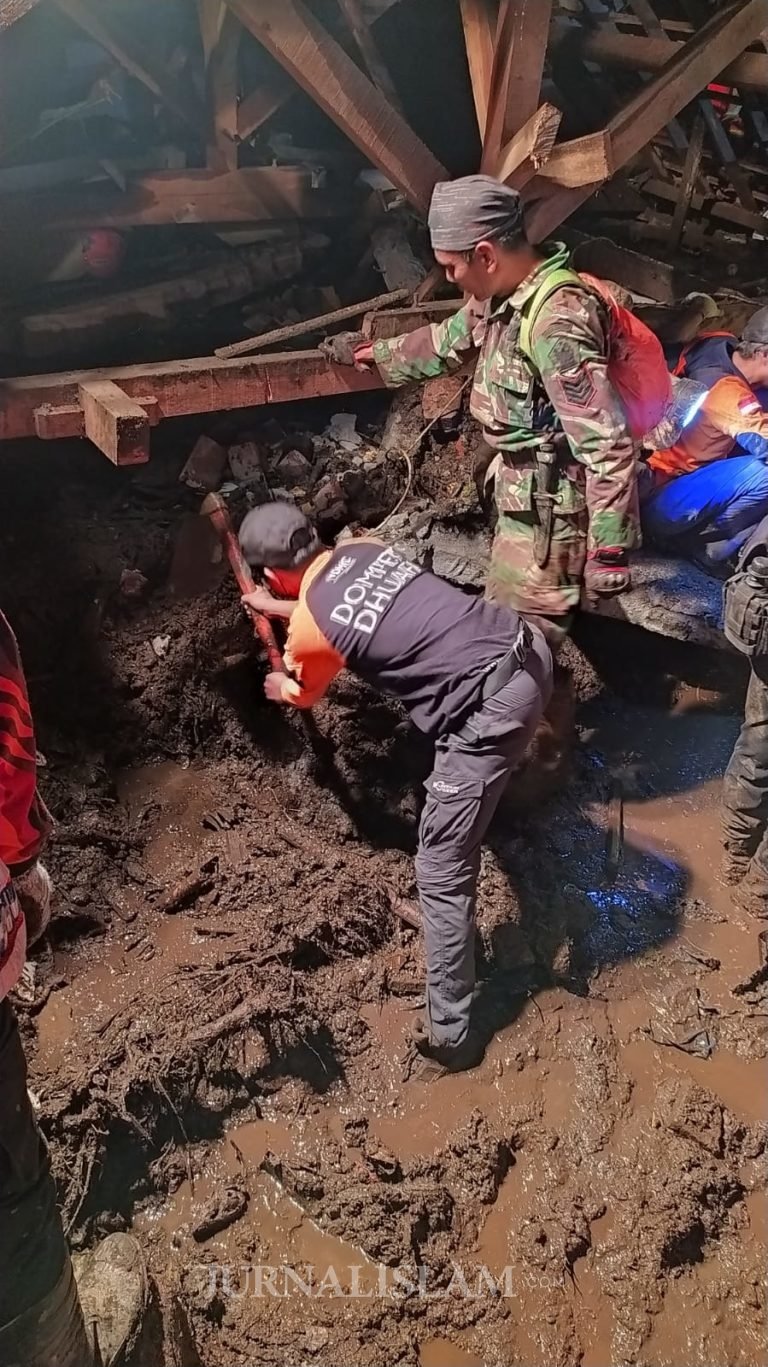 DMC Dompet Dhuafa Respons Banjir Bandang Kota Batu
