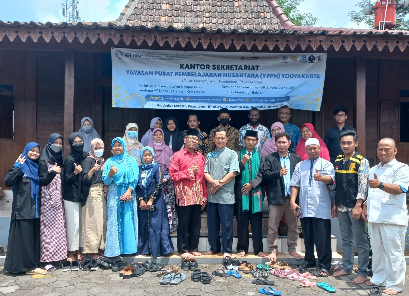AR Learning Center dan YPPN Adakan Tasyakuran Sekretariat Serta Doa Bersama Gempa Cianjur