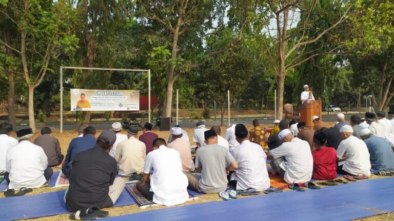 Kemarau Panjang, Warga Kota Cilegon Gelar Shalat Istisqa Minta Hujan