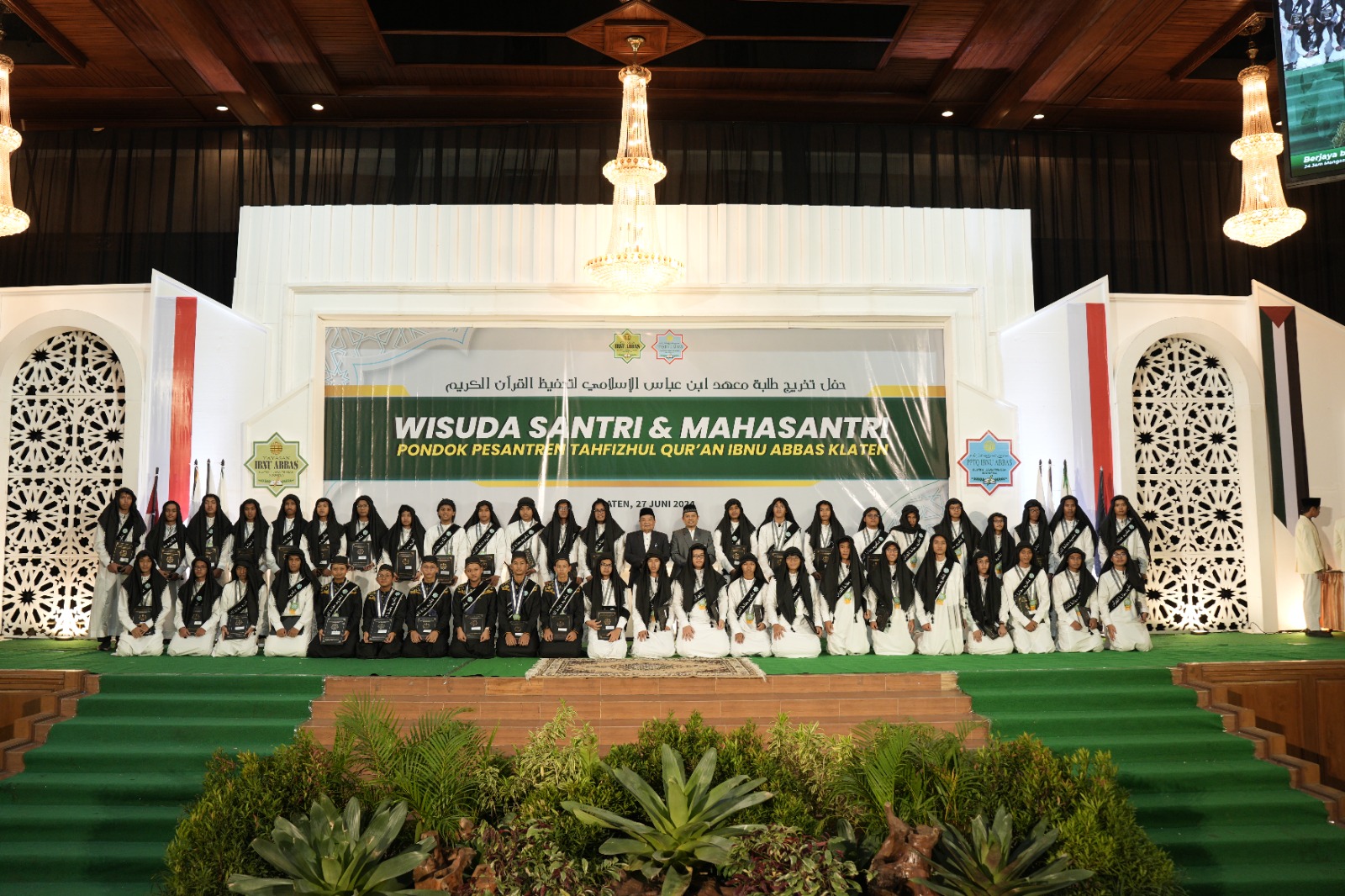 Bangga dan Haru, 474 Santri dan Mahasantri Ikuti Wisuda PPTQ Ibnu Abbas Klaten