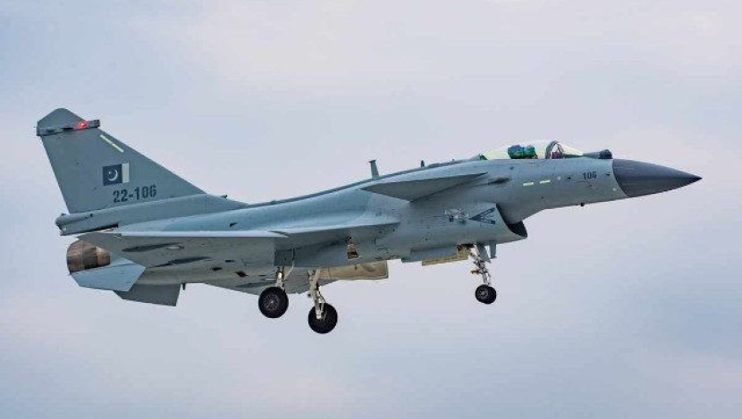 Jet Tempur Buatan China Milik Pakistan Tembak Jatuh Dua Jet India