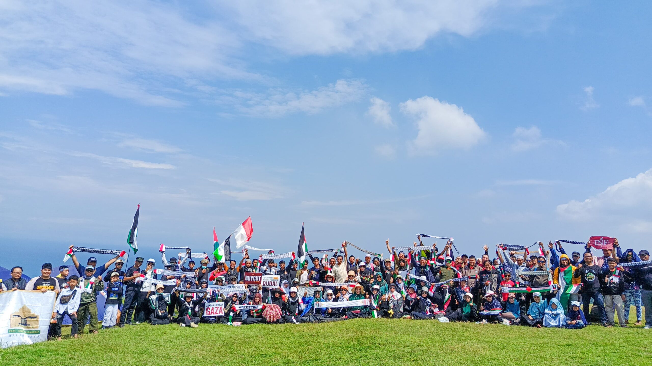 Ratusan Umat Islam Malang Gelar Ride for Palestine Dukung Perjuangan Rakyat Palestina