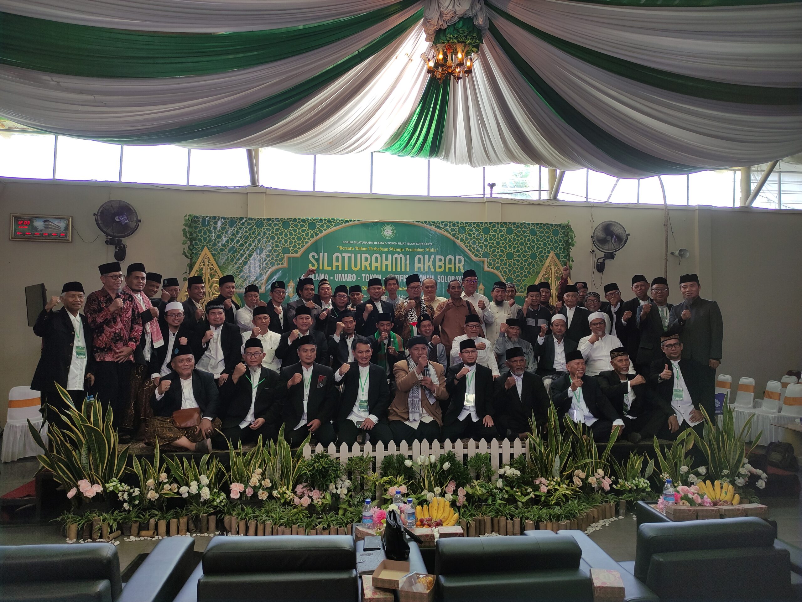 Ulama, Umaro, dan Tokoh Masyarakat Soloraya Teguhkan Komitmen Ukhuwah dan Persatuan