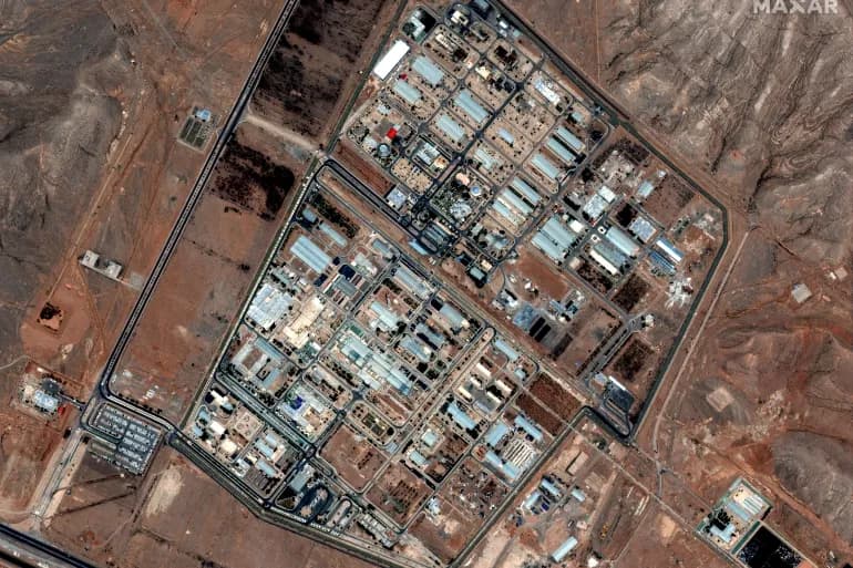 Serangan Israel Hantam Situs Nuklir Iran di Isfahan, Konflik Telah Tewaskan 430 Orang