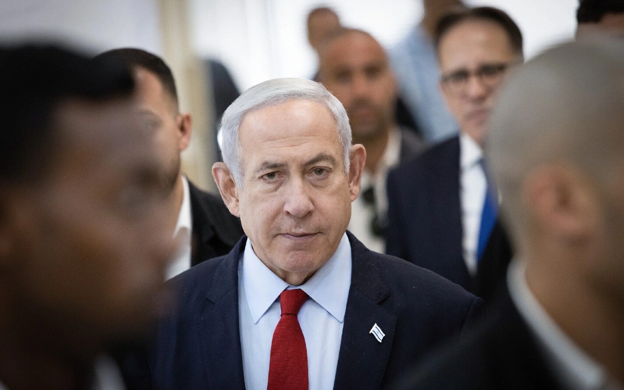 Netanyahu Minta Penundaan Sidang Kasus Korupsinya, Pengacara Alasan Situasi Keamanan dan Dukungan Trump